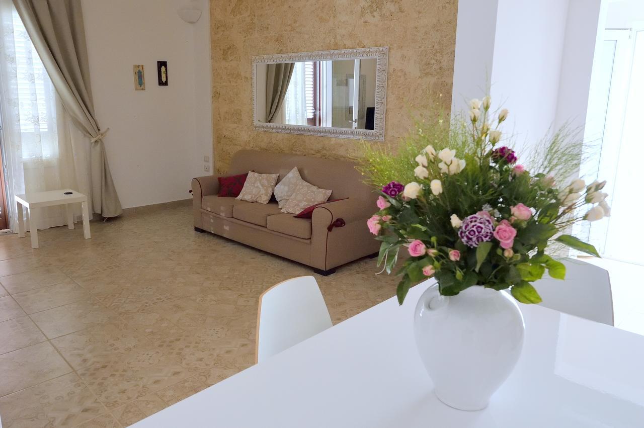 Nonna Mina Apartment Felline ภายนอก รูปภาพ